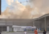Incêndio de grandes proporções destrói fábrica de pães no Distrito Industrial, em João Pessoa